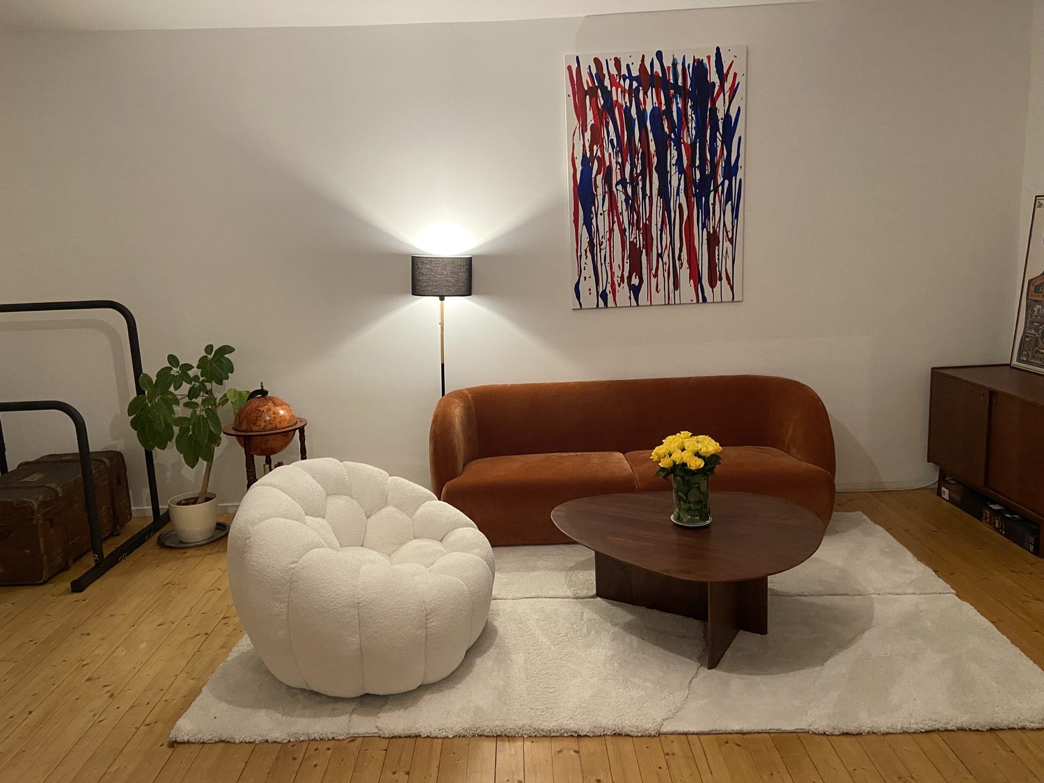 Hérô painting — above the sofa